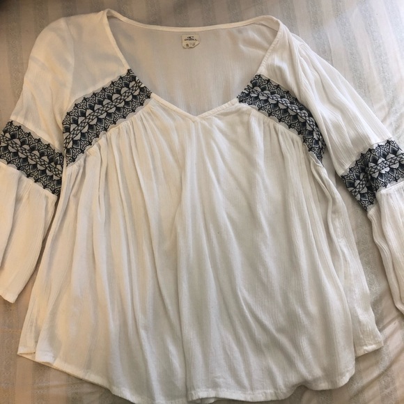 white/floral blouse - Picture 2 of 2